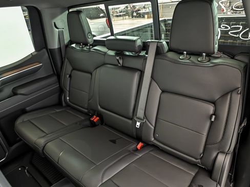 New 2026 GMC Sierra 1500 Denali AWD/4WD image 11