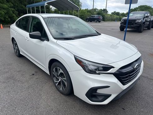 Used 2024 Subaru Legacy AWD/4WD image 2
