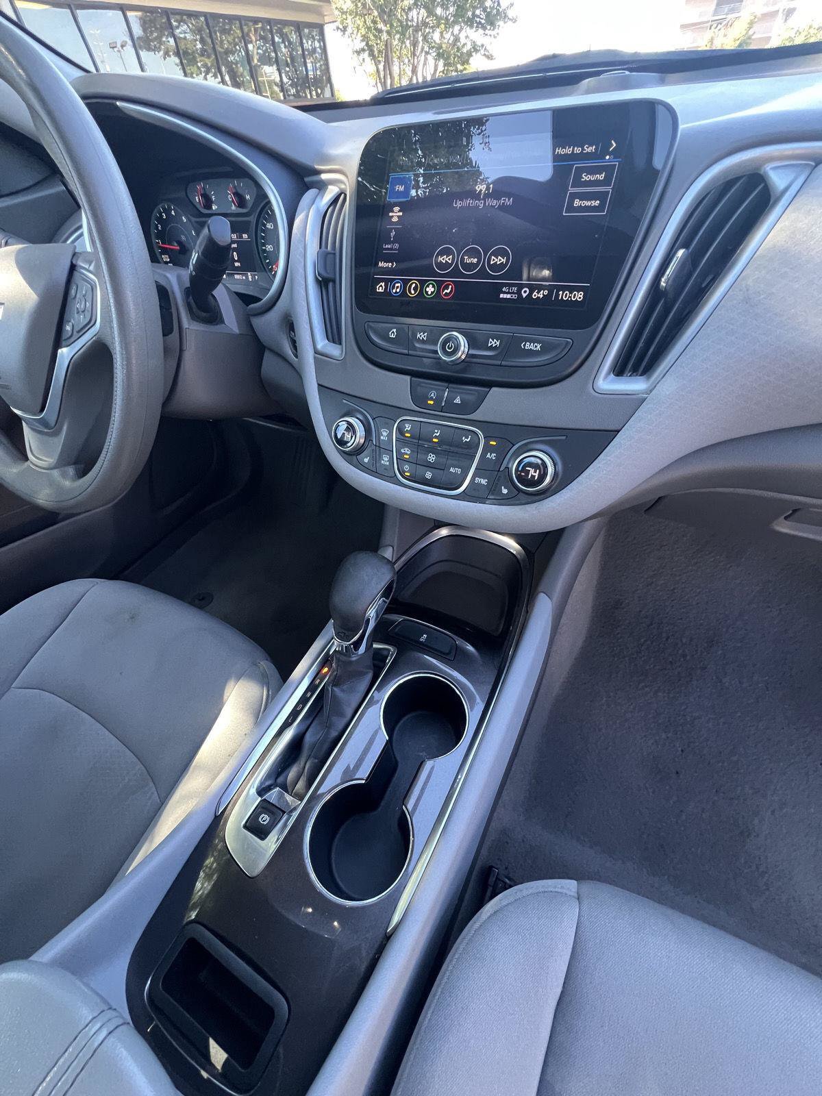 Used 2022 Chevrolet Malibu LT FWD image 37