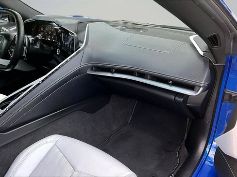 Used 2023 Chevrolet Corvette Stingray Preferred Cpe w/ Battery Protection Package RWD image 23