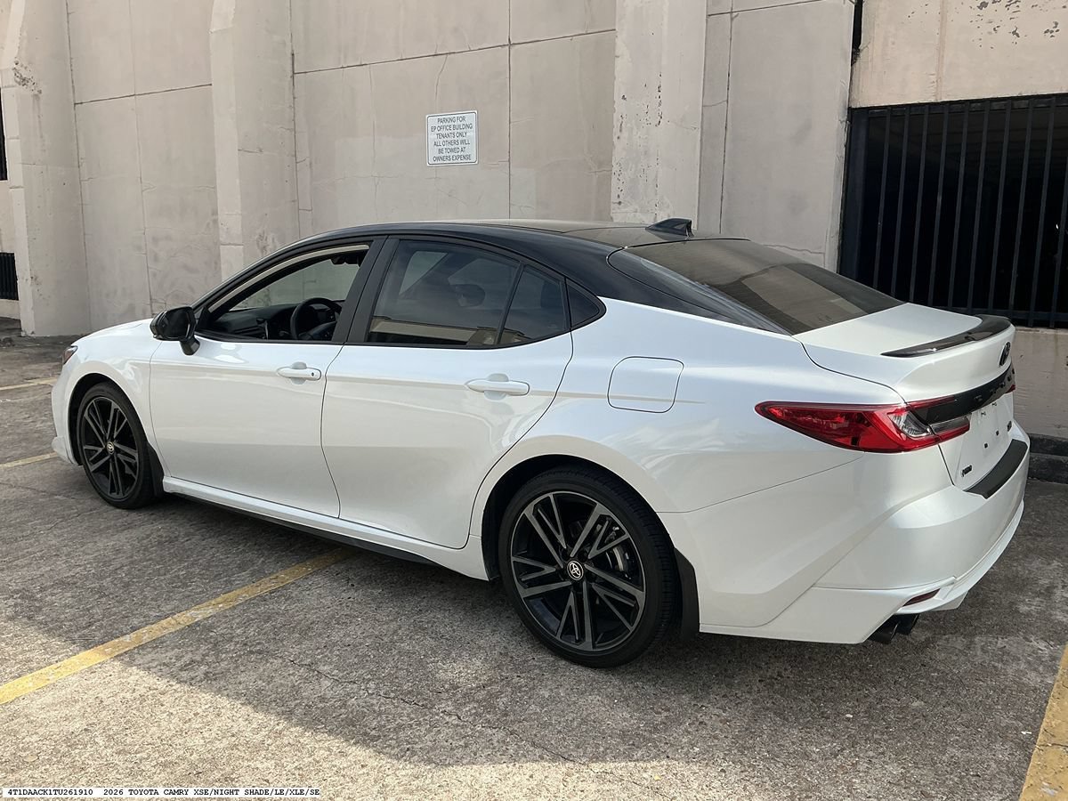 Used 2026 Toyota Camry XSE w/ Premium Package FWD image 5