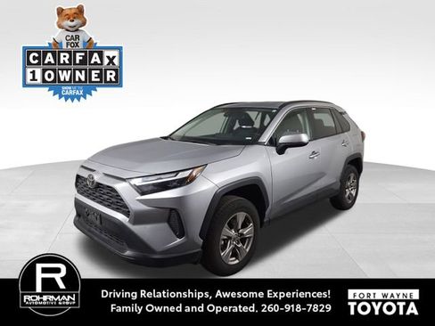 Used 2025 Toyota RAV4 XLE AWD/4WD image 1