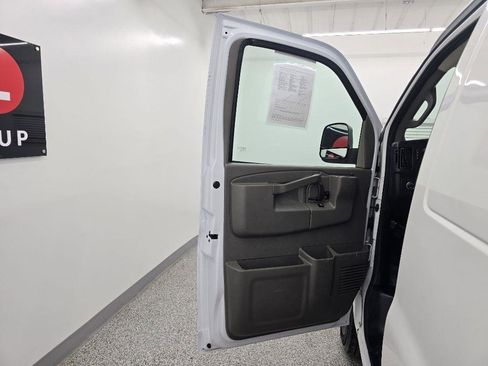 Used 2020 Chevrolet Express 2500 w/ Driver Convenience Package RWD image 24