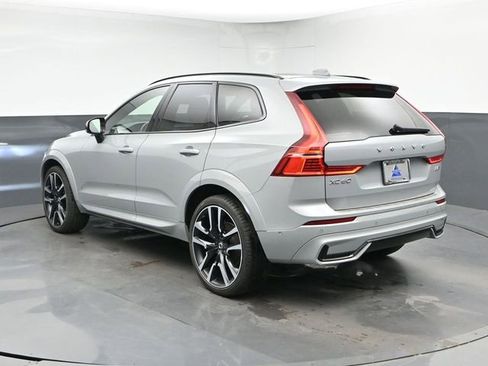Used 2024 Volvo XC60 B5 Ultimate w/ Protection Package Premier AWD/4WD image 8