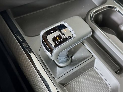 New 2026 Chevrolet Silverado 1500 ZR2 w/ LPO, Dark Essentials Package AWD/4WD image 17