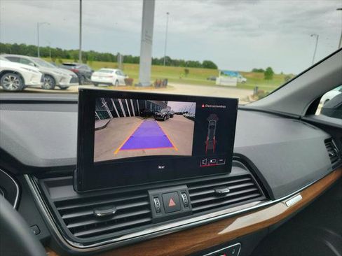 Certified 2023 Audi Q5 2.0T Premium w/ Convenience Package AWD/4WD image 15