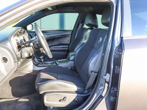 Used 2019 Dodge Charger Scat Pack w/ Plus Group image 7