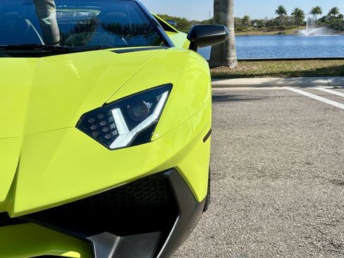 Used 2016 Lamborghini Aventador LP 750-4 Superveloce image 29