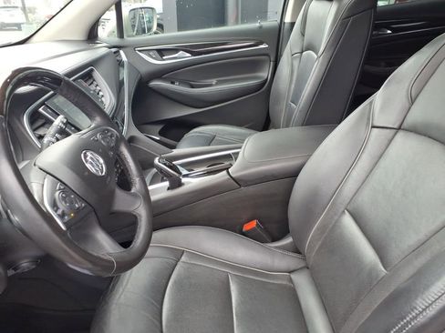 Used 2019 Buick Enclave Avenir w/ Avenir Technology Package AWD/4WD image 14