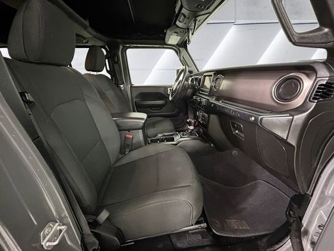 Used 2020 Jeep Wrangler Unlimited Sport S image 13