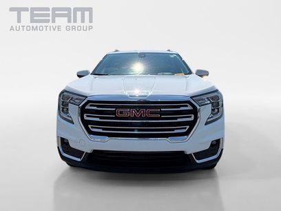 Used 2024 GMC Terrain SLT