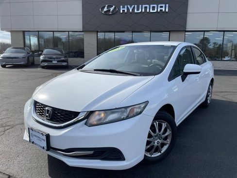 Used 2014 Honda Civic LX image 1