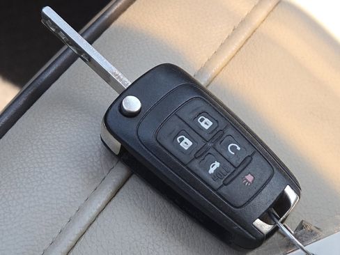 Used 2014 Chevrolet Malibu LT FWD image 30