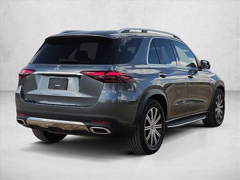 Certified 2026 Mercedes-Benz GLE 350 4MATIC w/ Winter Package image 5