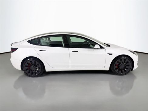 Used 2023 Tesla Model 3 Performance image 23