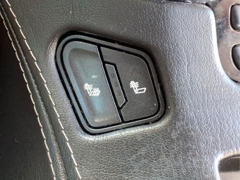 Used 2016 Chevrolet Tahoe LT image 21