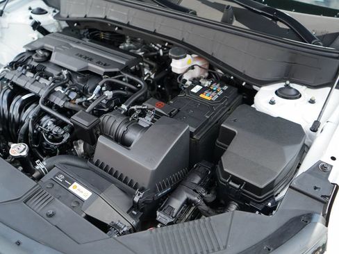 Used 2026 Hyundai Kona SEL Sport FWD image 38