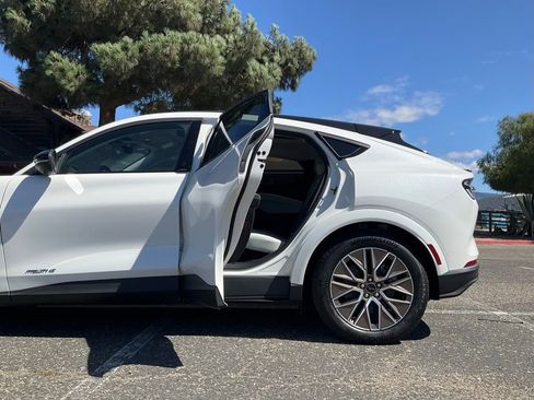 New 2025 Ford Mustang Mach-E Premium w/ Interior Protection Package image 38