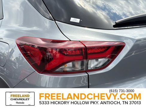 Used 2021 Chevrolet TrailBlazer ACTIV w/ Technology Package AWD/4WD image 12