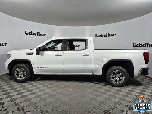 Used 2024 GMC Sierra 1500 SLT RWD image 4