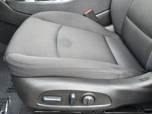 Used 2023 Chevrolet Malibu LT image 24