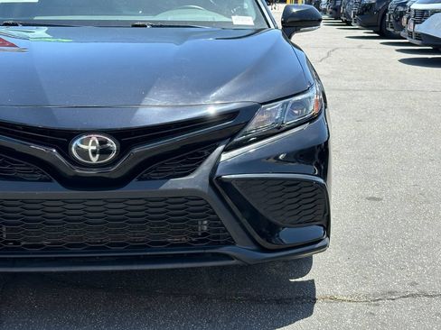 Used 2023 Toyota Camry SE FWD image 13