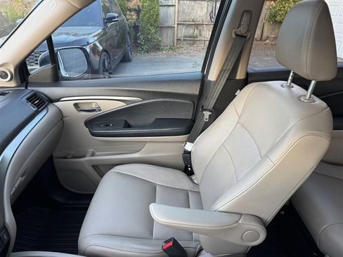 Used 2018 Honda Pilot EX-L image 30