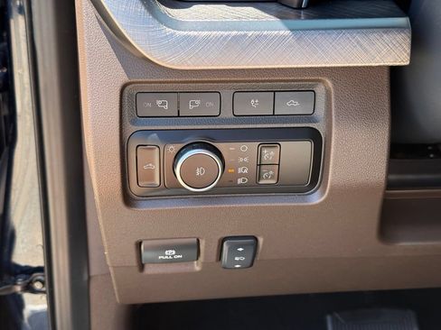 Used 2024 Ford F250 King Ranch AWD/4WD image 19