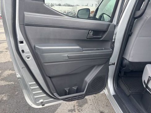 Used 2024 Toyota Tacoma SR5 image 19