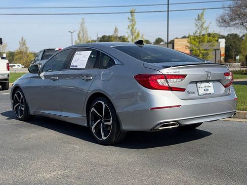 Used 2022 Honda Accord Sport image 6