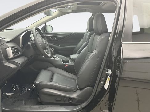 Used 2024 Subaru Outback Limited AWD/4WD image 11