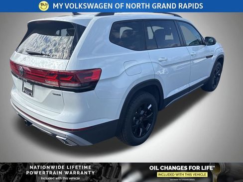 New 2026 Volkswagen Atlas Peak Edition AWD/4WD image 6