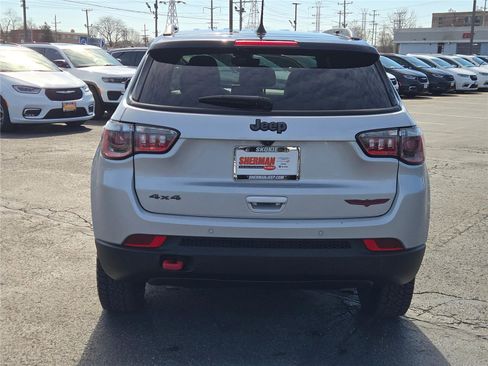 Certified 2025 Jeep Compass Trailhawk image 15