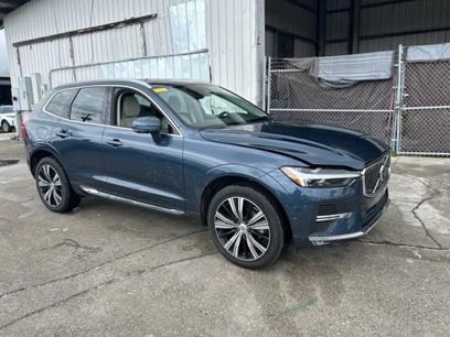 Used 2023 Volvo XC60 B5 Plus w/ Climate Package