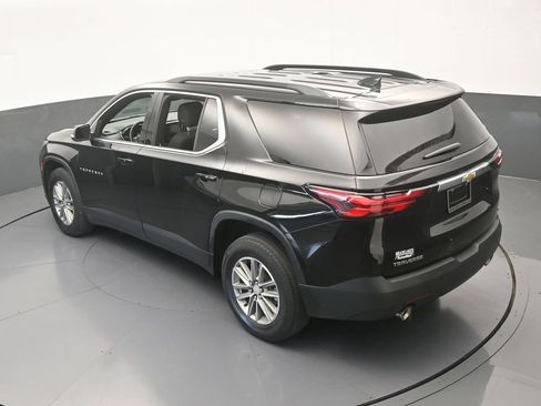 Used 2023 Chevrolet Traverse LT FWD image 49