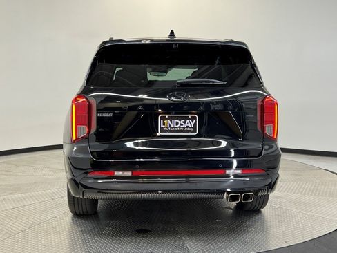 Used 2024 Hyundai Palisade Calligraphy image 7