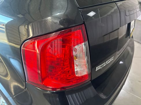 Used 2013 Ford Edge SEL FWD image 10