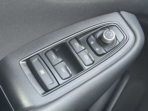 Used 2021 Subaru Outback Premium image 16