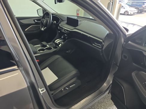 Used 2023 Acura MDX FWD w/ Technology Package image 9