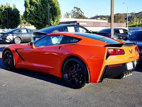 Used 2019 Chevrolet Corvette Stingray Coupe w/ 1LT RWD image 6