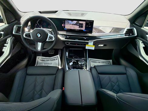 New 2026 BMW X5 xDrive40i w/ M Sport Package AWD/4WD image 15