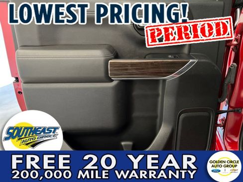 Used 2022 Chevrolet Silverado 1500 LT Trail Boss w/ Bed Protection Package image 16