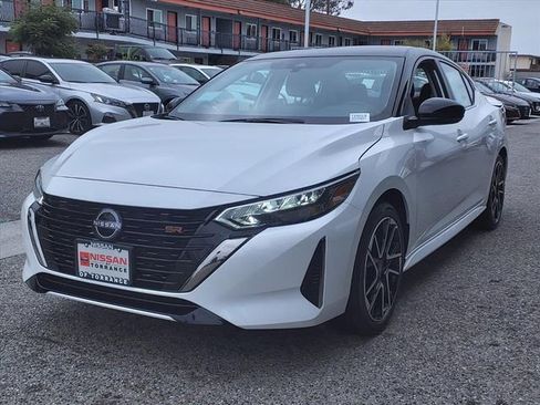 New 2025 Nissan Sentra SR w/ SR Premium Package image 3