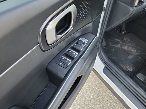 Used 2021 Kia Sorento EX FWD image 13