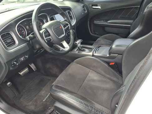 Used 2017 Dodge Charger R/T Scat Pack w/ Driver Confidence Group RWD image 13