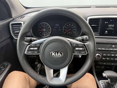Used 2020 Kia Sportage LX w/ LX Popular Package AWD/4WD image 16