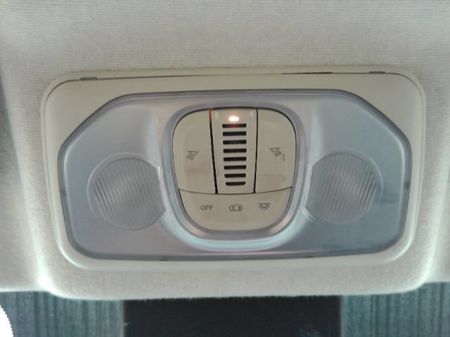 Used 2025 RAM ProMaster 2500 w/ Convenience Group FWD image 39