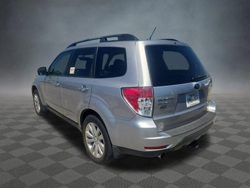 Used 2013 Subaru Forester 2.5X Limited AWD/4WD image 5