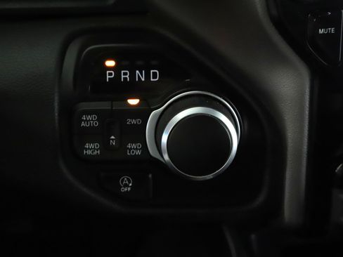 Used 2023 RAM 1500 Big Horn AWD/4WD image 16