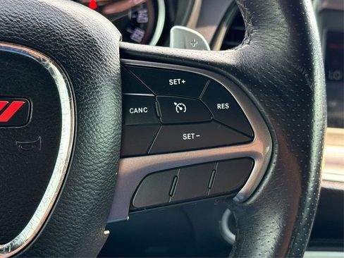 Used 2019 Dodge Challenger R/T w/ Driver Convenience Group image 37